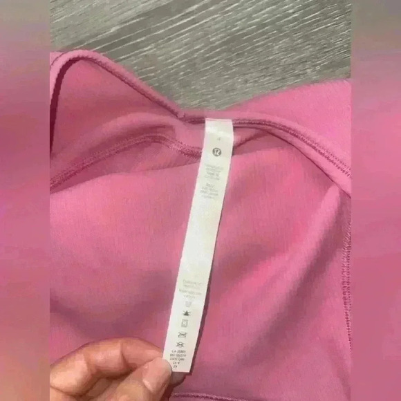 Lululemon Power Pivot Ribbed Tank Top size 4 NWOT
Pink Blossom - Picture 7 of 7